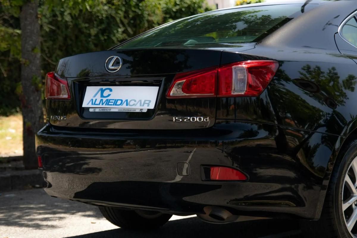 lexus-is-2012-diesel-2231cc