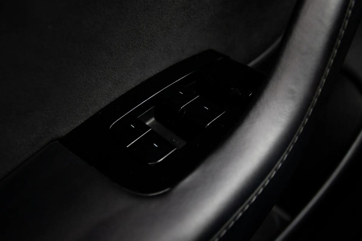 tesla-model-3-2019-eletrico-0cc