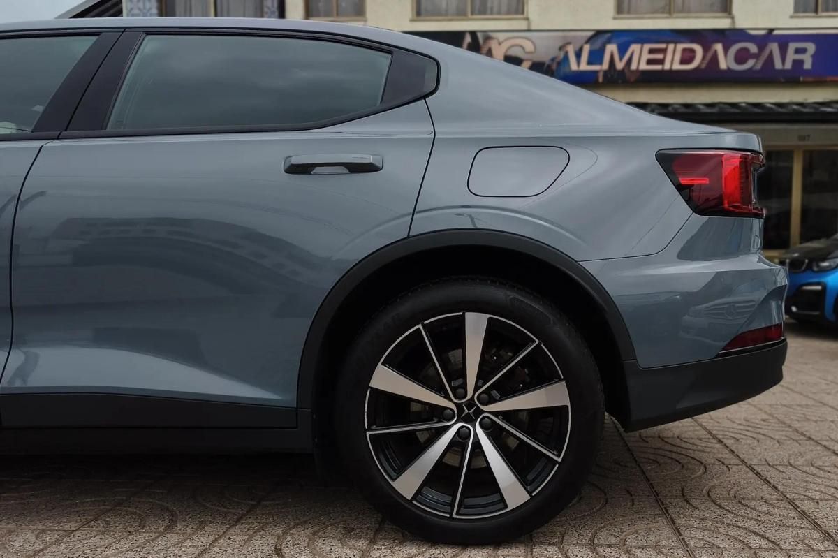 polestar-2-2022-eletrico-0cc