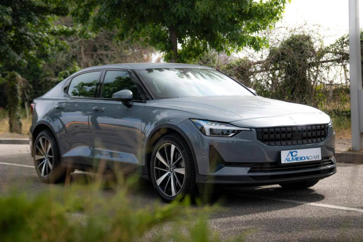 polestar-2-2022-eletrico-0cc