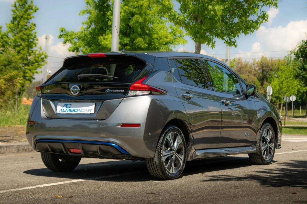 nissan-leaf-2020-eletrico-0cc