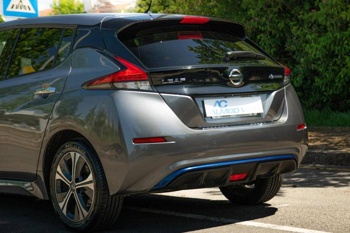 nissan-leaf-2020-eletrico-0cc