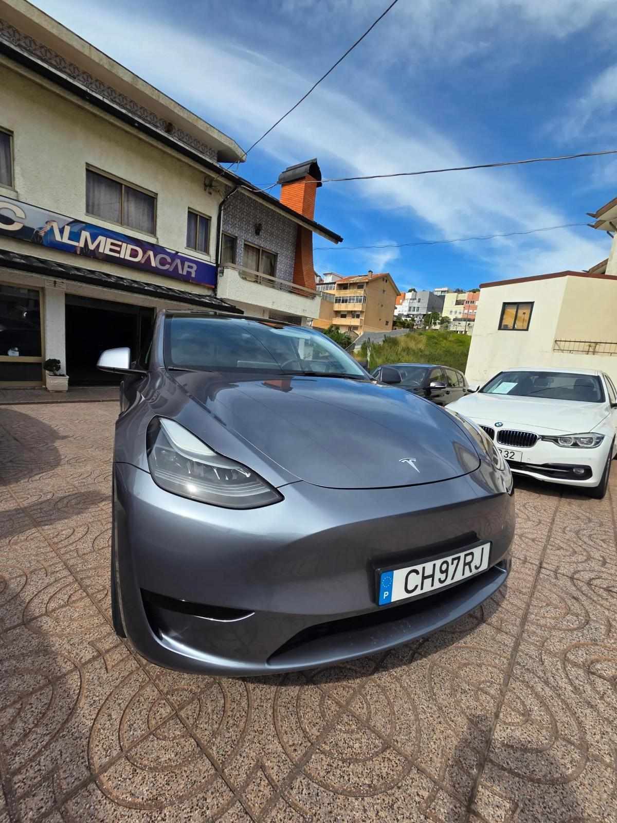 tesla-model-y-2023-eletrico-0cc