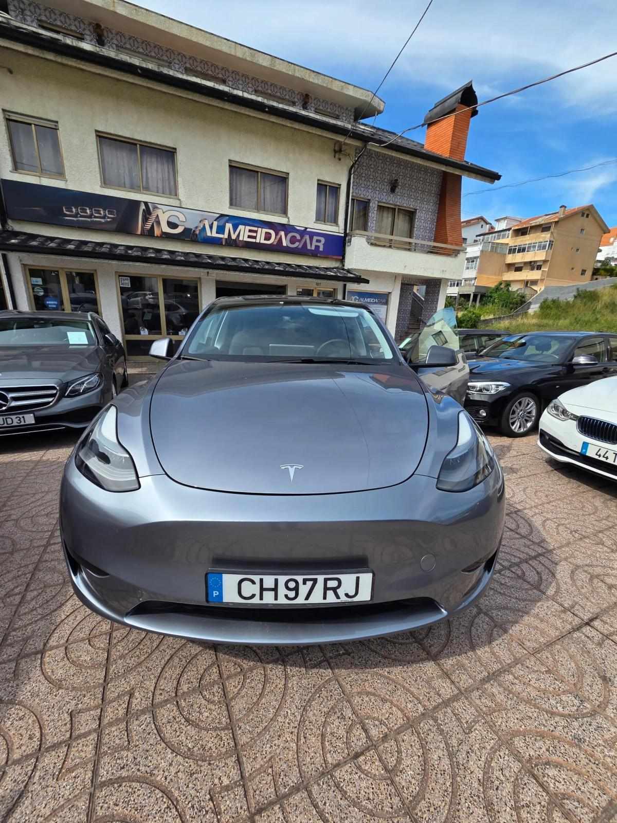 tesla-model-y-2023-eletrico-0cc