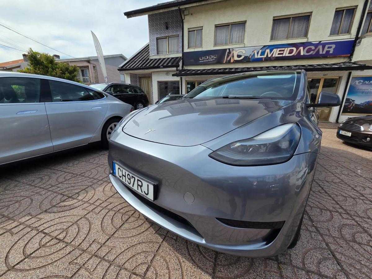 tesla-model-y-2023-eletrico-0cc