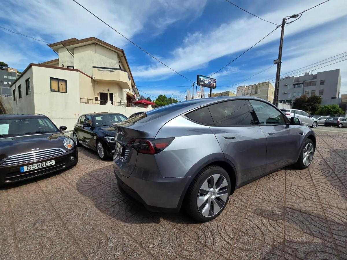 tesla-model-y-2023-eletrico-0cc