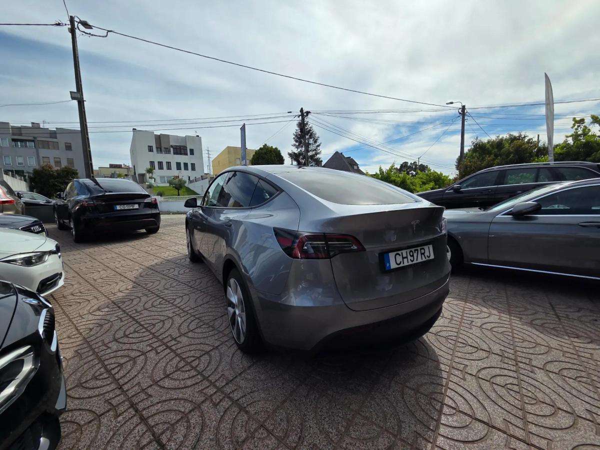 tesla-model-y-2023-eletrico-0cc