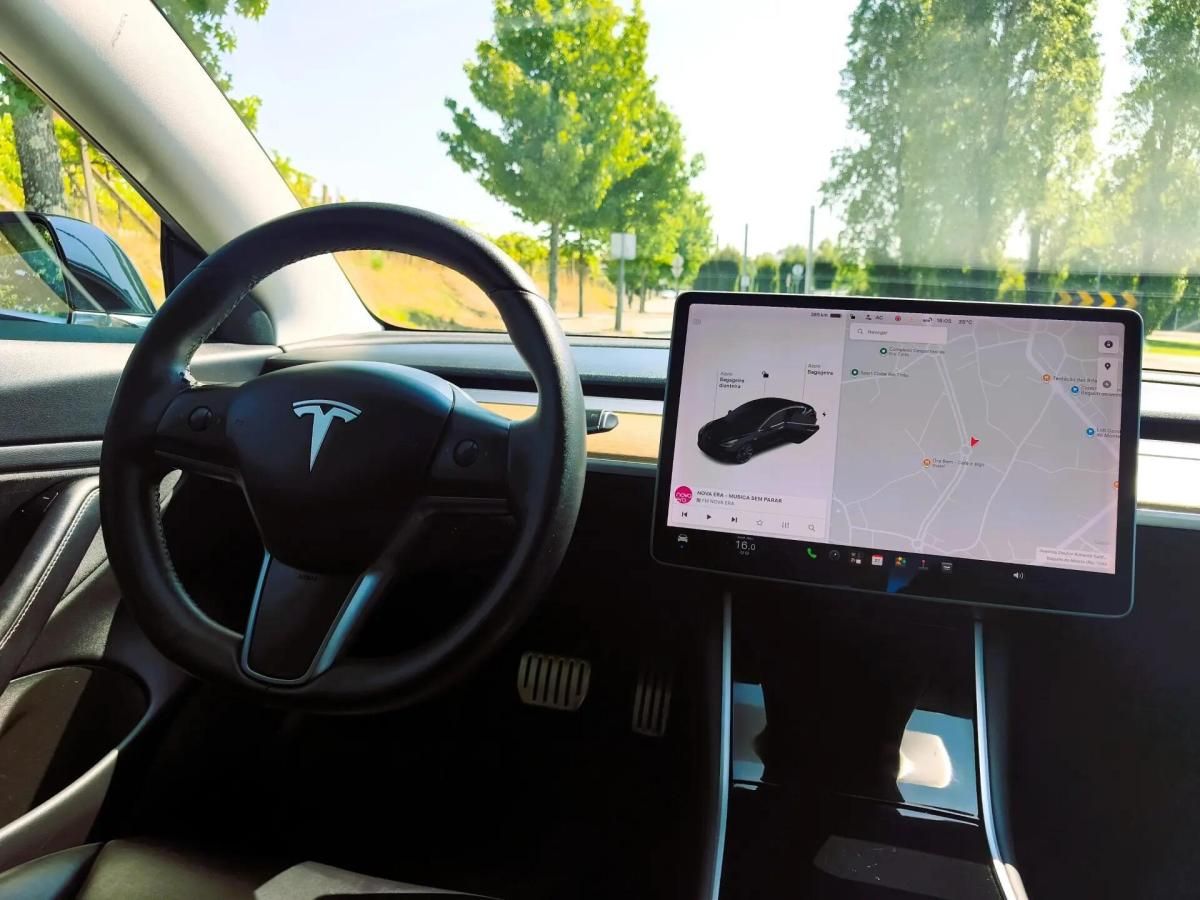 tesla-model-3-2019-eletrico-0cc