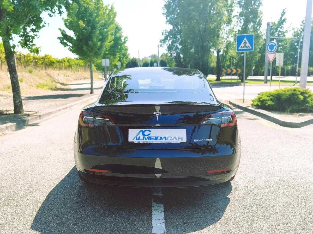 tesla-model-3-2019-eletrico-0cc