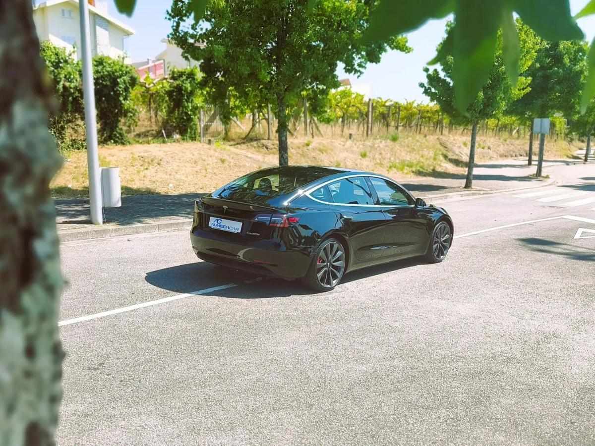 tesla-model-3-2019-eletrico-0cc