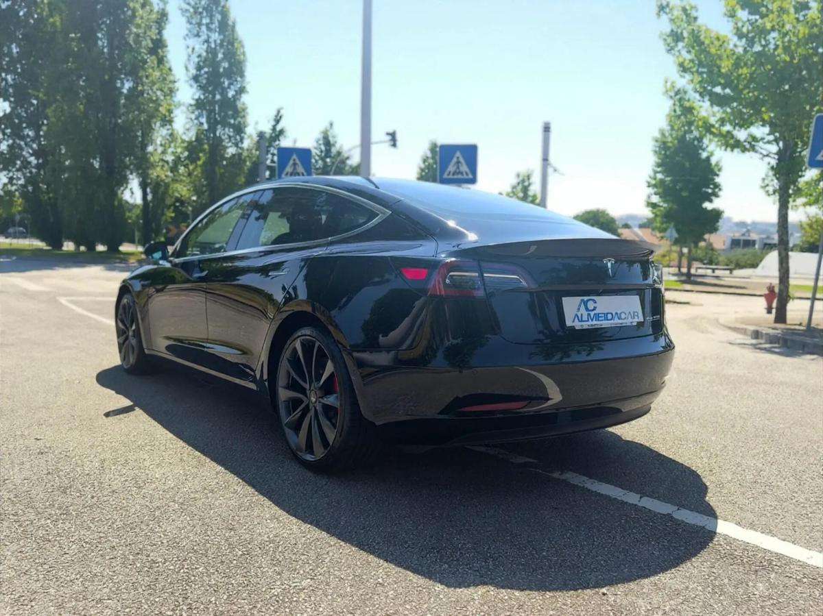 tesla-model-3-2019-eletrico-0cc