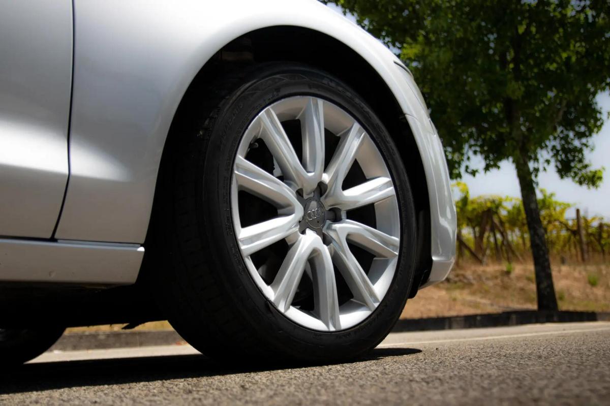 audi-a6-avant-2012-diesel-1968cc