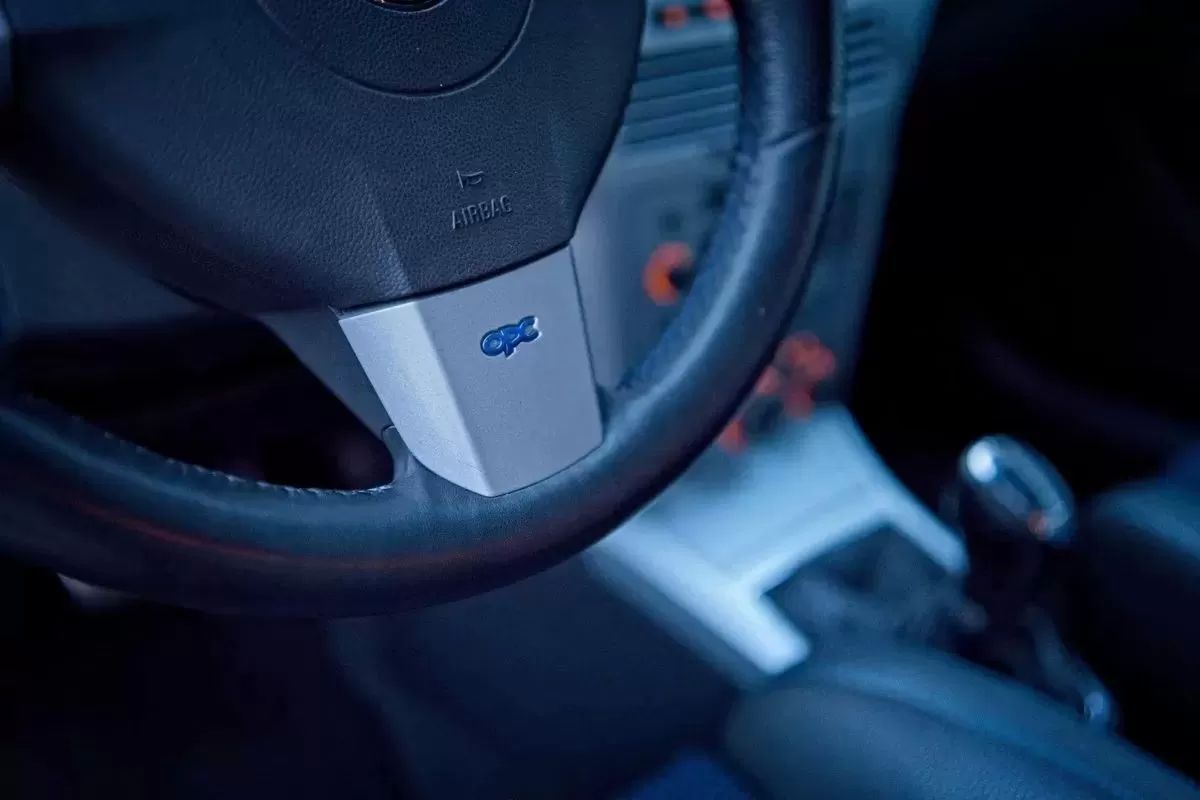 opel-astra-gtc-2006-gasolina-1998cc