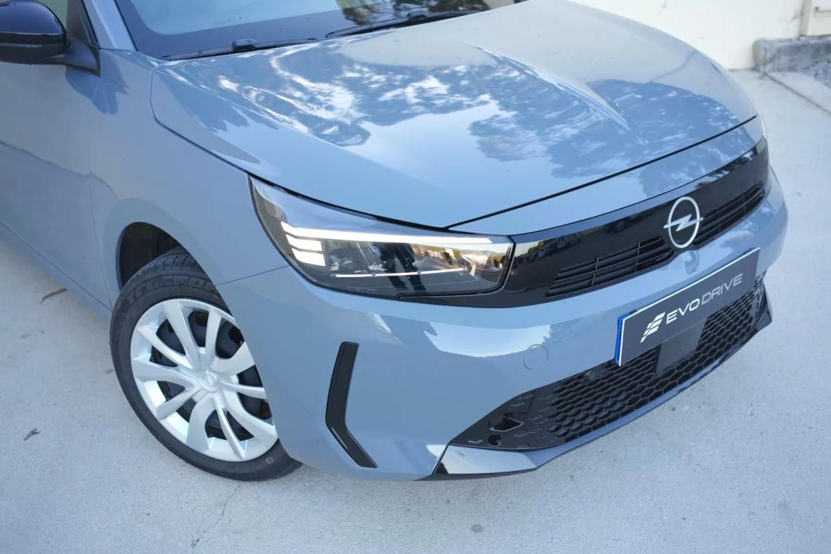 opel-corsa-e-2024-eletrico-200cc
