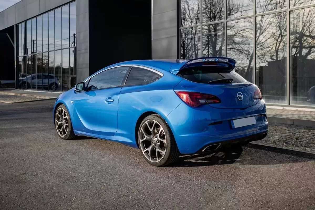 opel-astra-gtc-2013-gasolina-1998cc