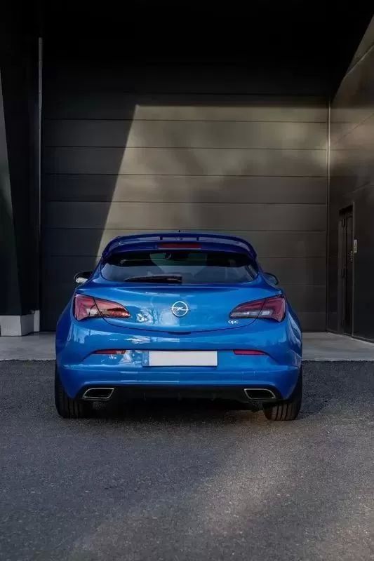 opel-astra-gtc-2013-gasolina-1998cc