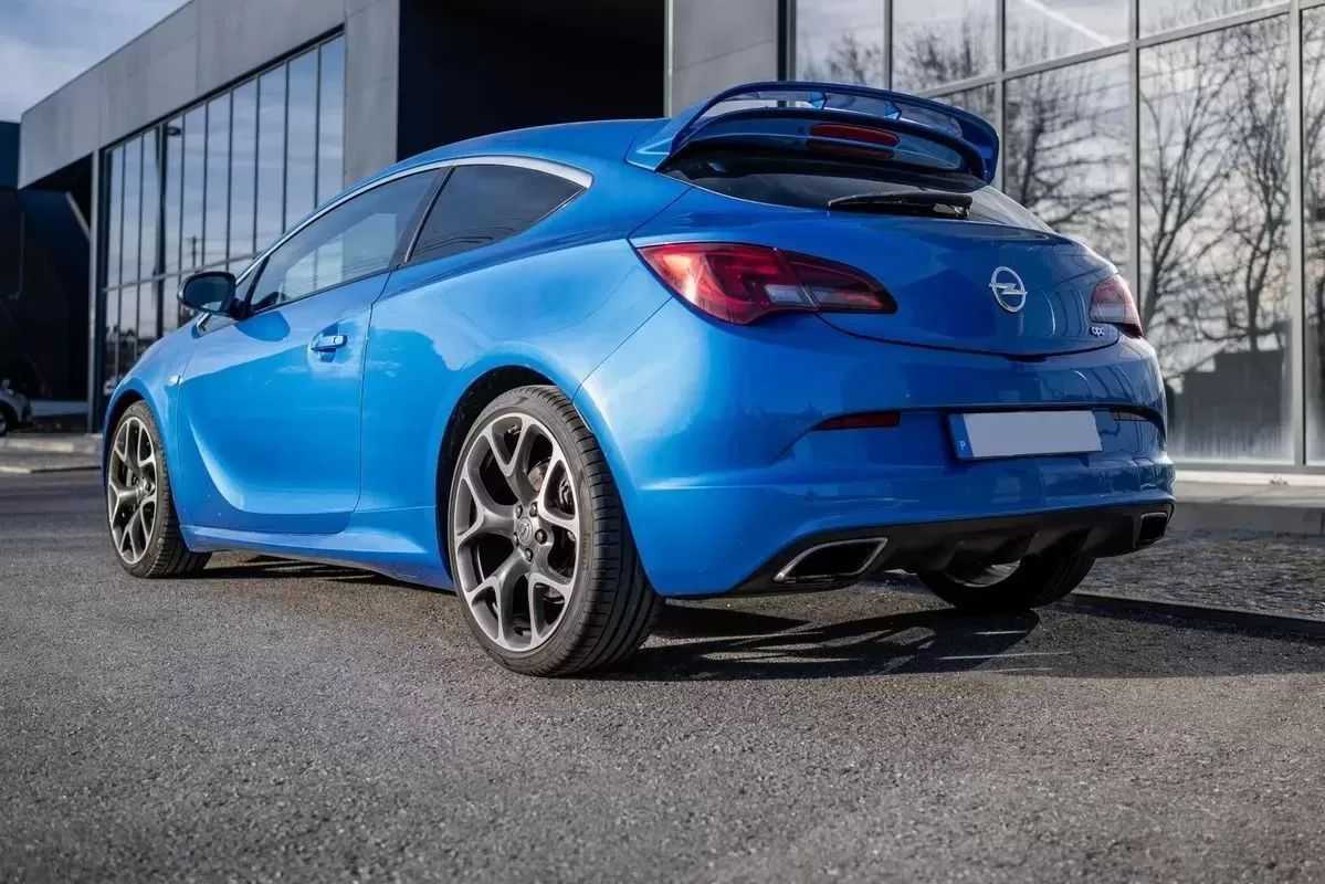 opel-astra-gtc-2013-gasolina-1998cc
