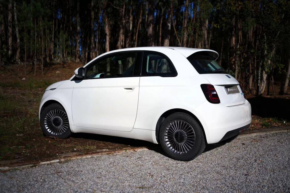 fiat-500e-2023-eletrico-0cc
