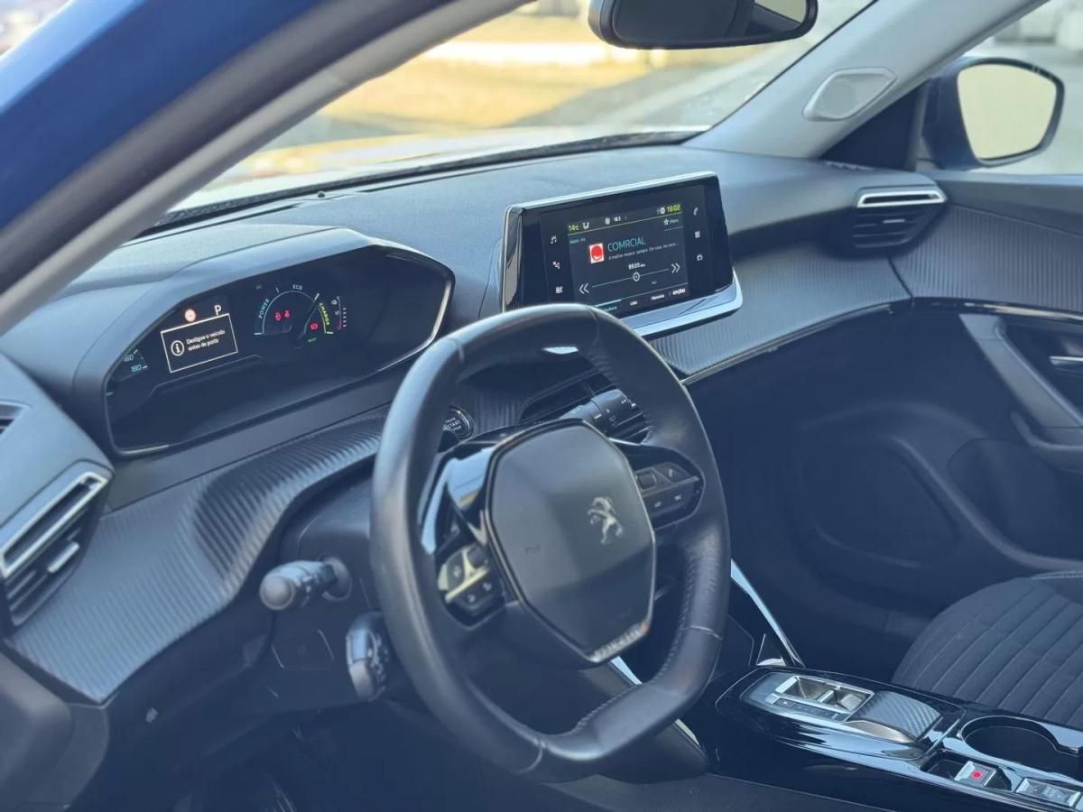 peugeot-e-2008-2022-eletrico-200cc