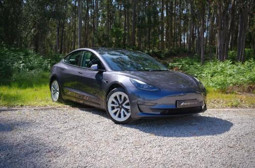 tesla-model-3-2022-eletrico-200cc