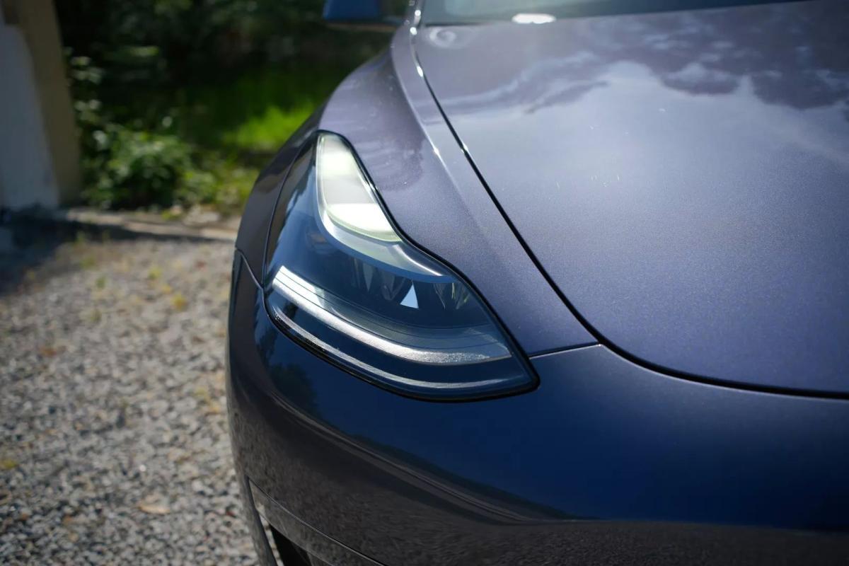 tesla-model-3-2022-eletrico-200cc