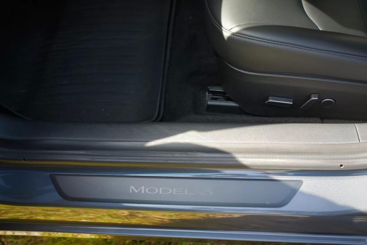 tesla-model-3-2022-eletrico-200cc