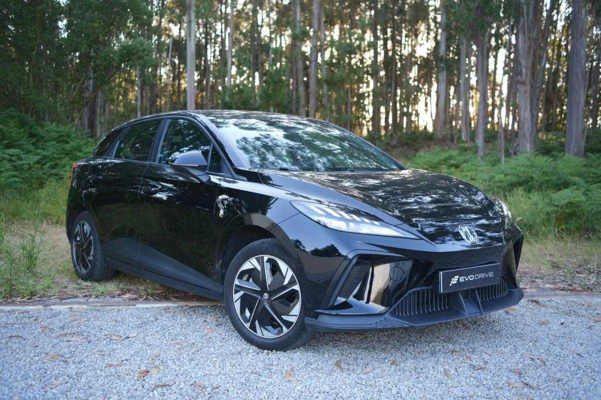 mg-mg4-2023-eletrico-200cc
