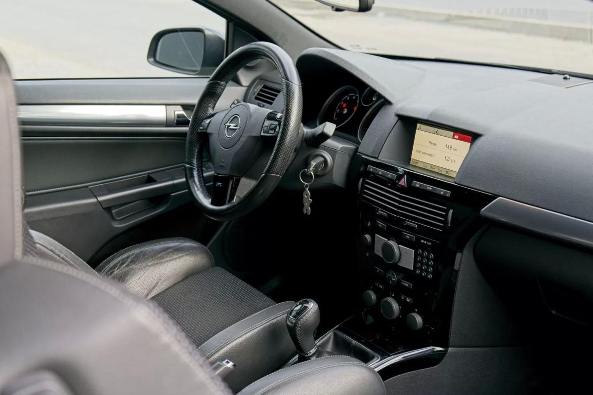 opel-astra-gtc-2007-gasolina-1998cc