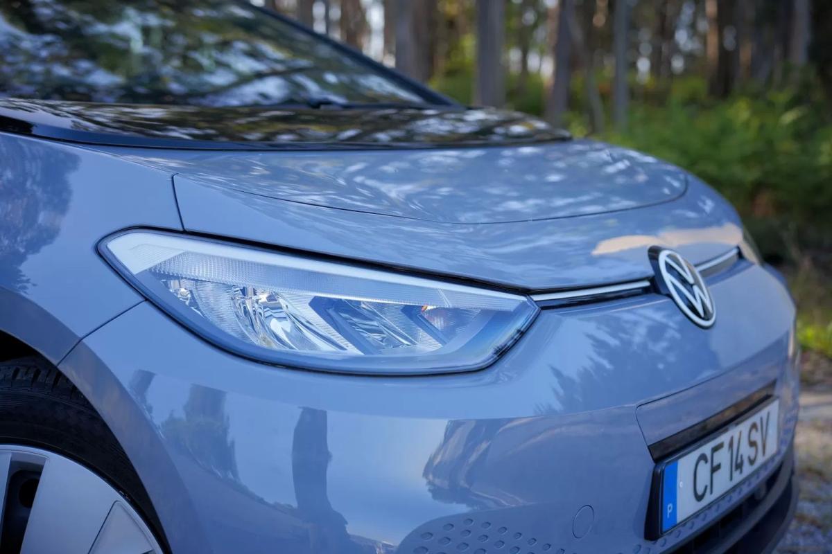 volkswagen-id-3-2022-eletrico-200cc
