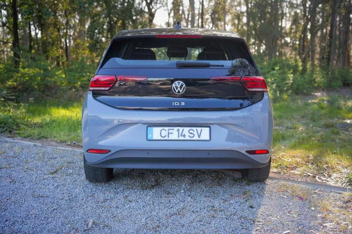 volkswagen-id-3-2022-eletrico-200cc