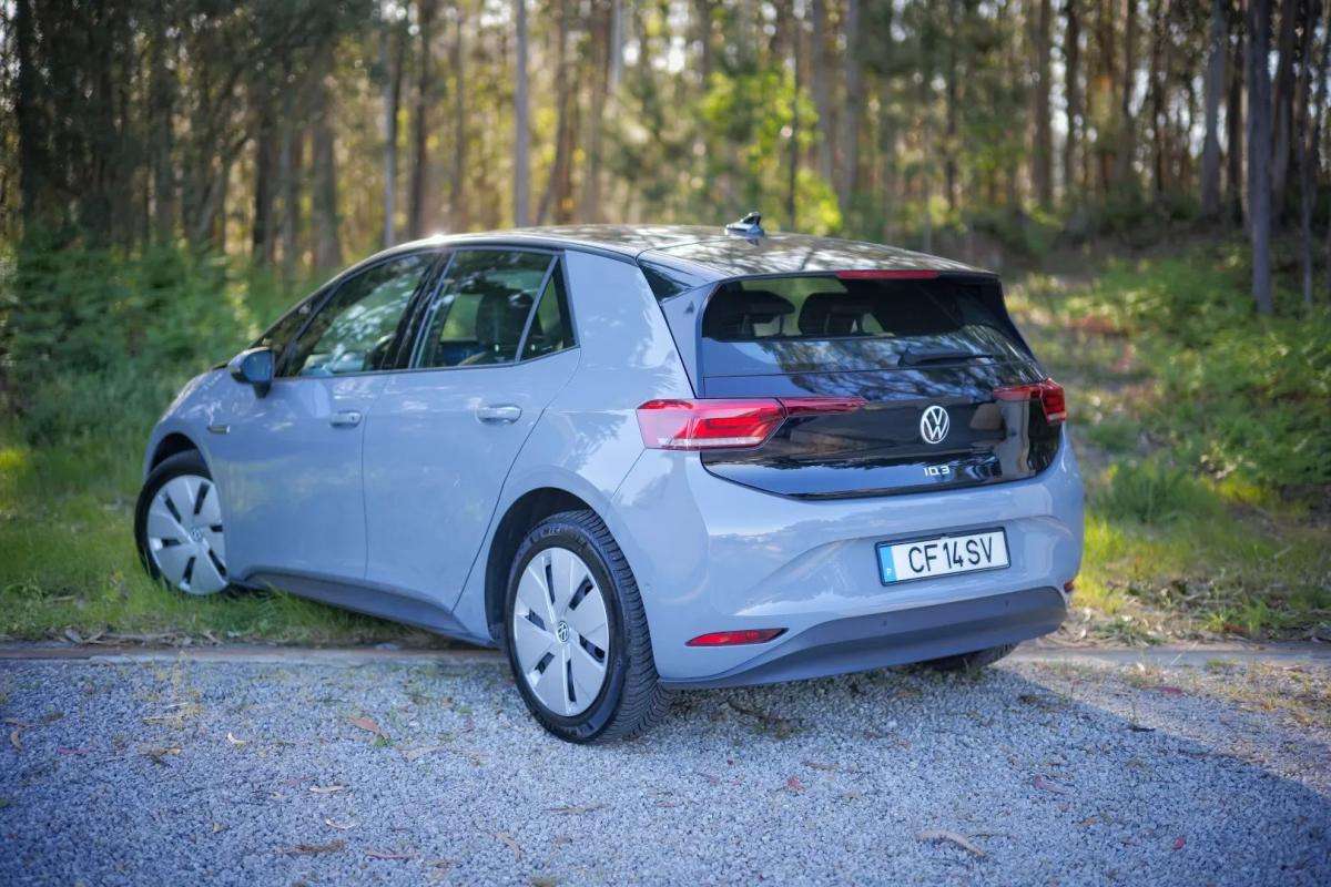 volkswagen-id-3-2022-eletrico-200cc