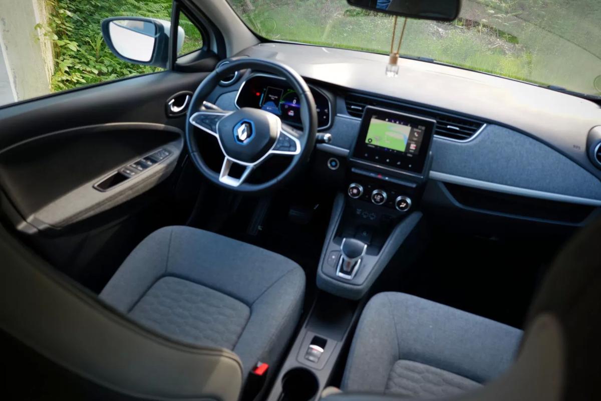 renault-zoe-2020-eletrico-200cc