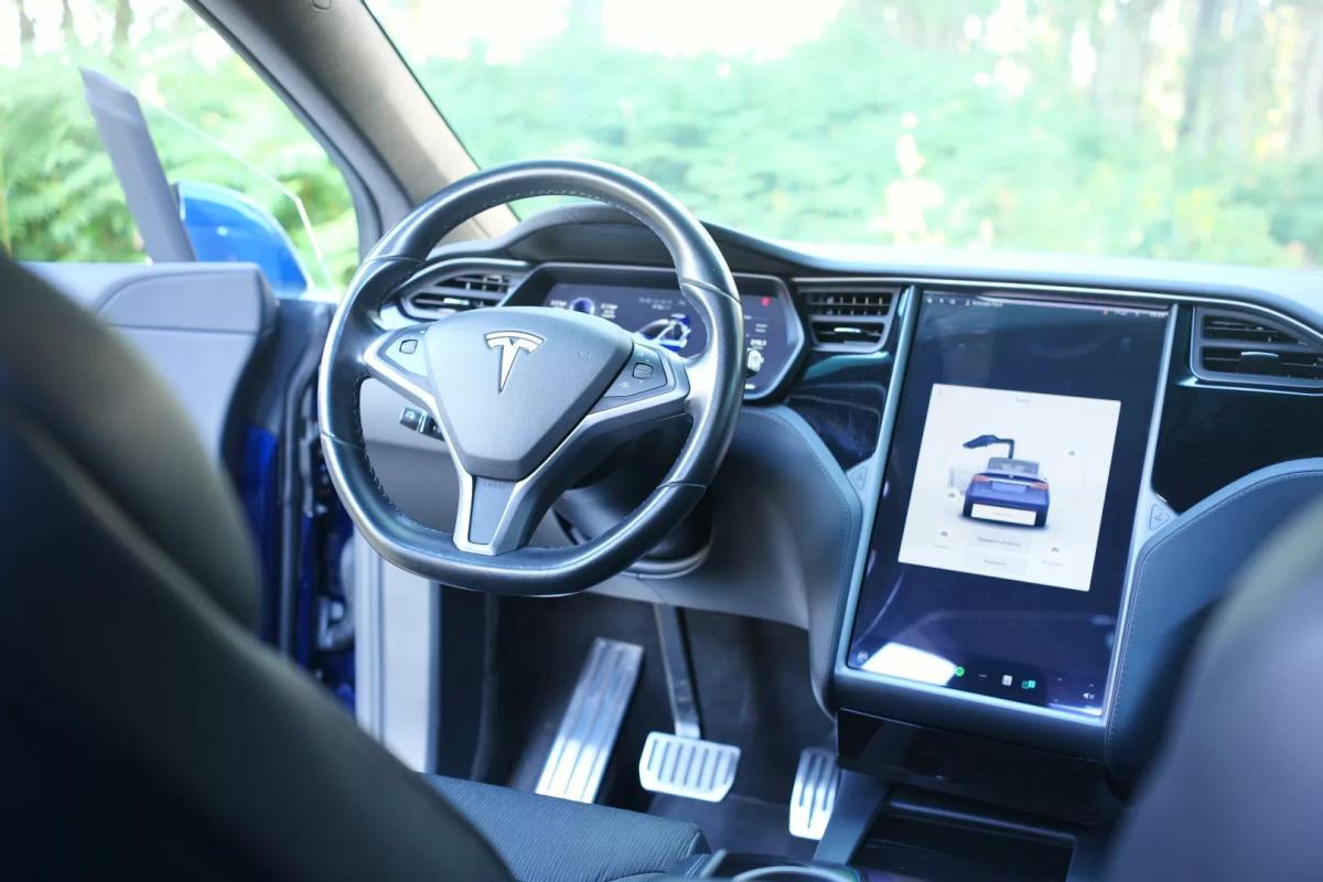 tesla-model-x-2018-eletrico-200cc