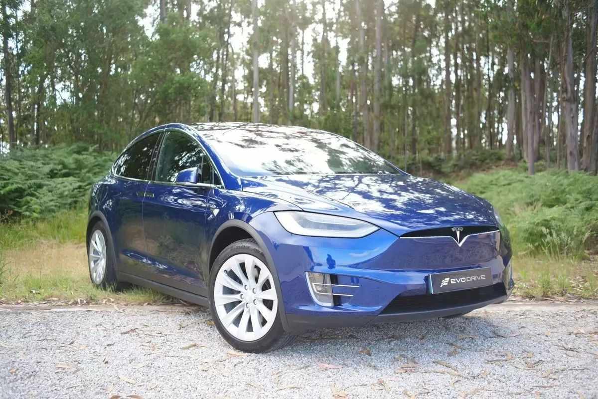 tesla-model-x-2018-eletrico-200cc
