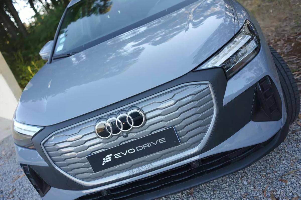 audi-q4-e-tron-2022-eletrico-200cc