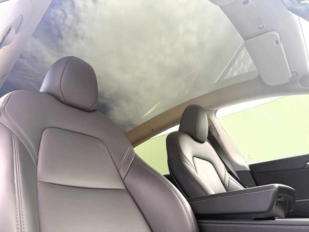 tesla-model-y-performance-2024-eletrico