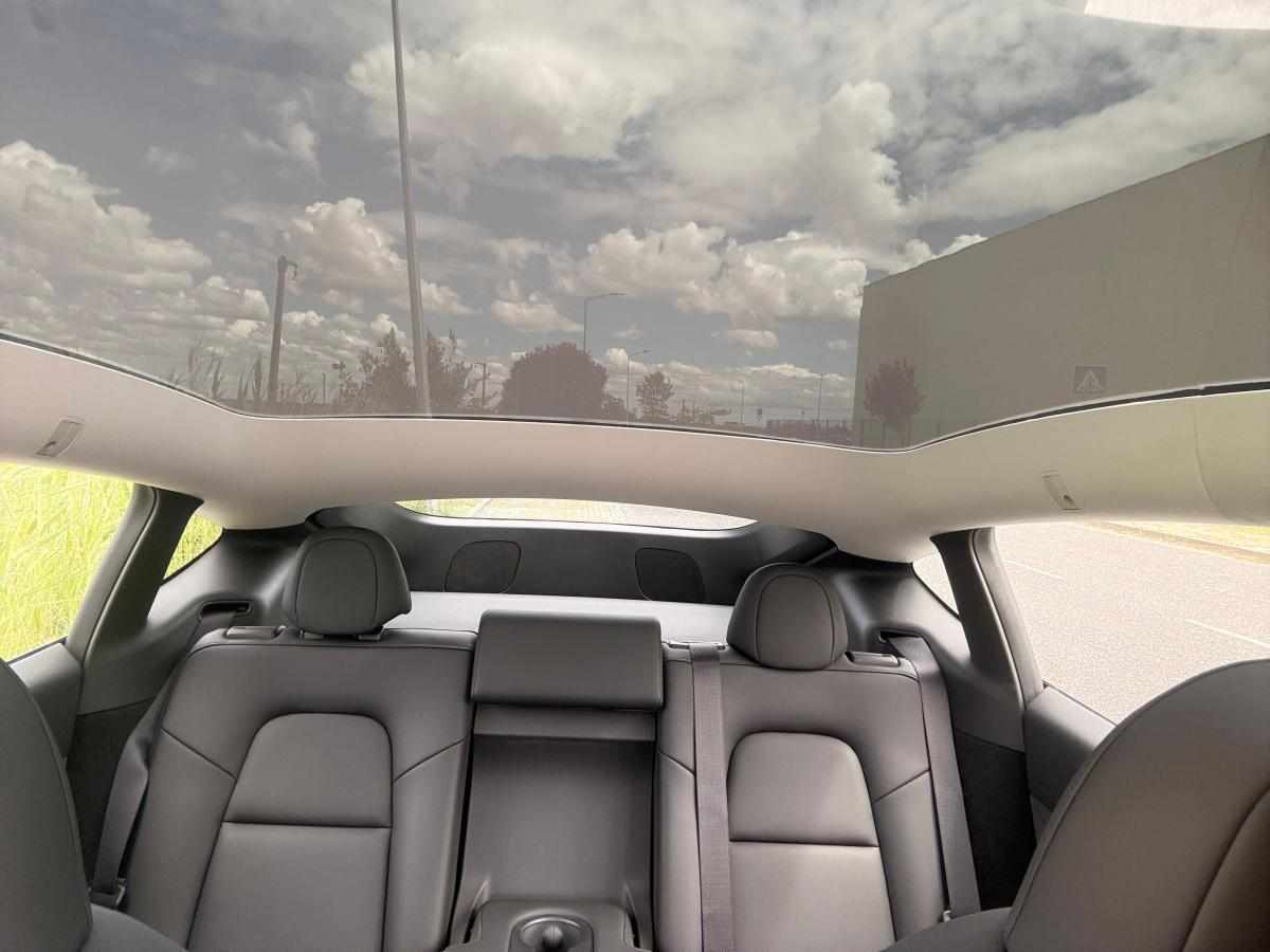 tesla-model-y-performance-2024-eletrico