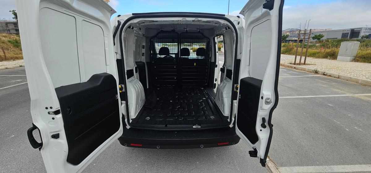fiat-doblo-1-2-95cv-2021-diesel-1248cc