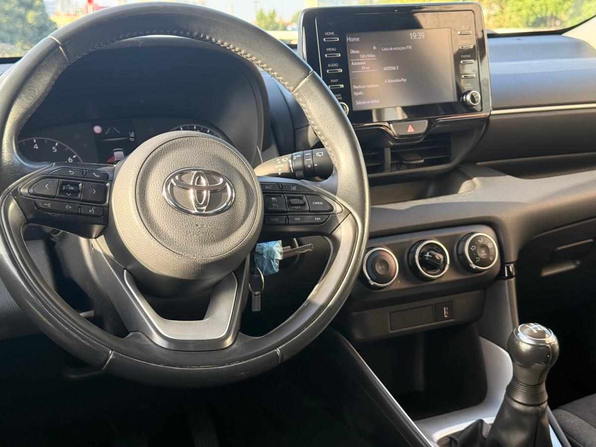 toyota-yaris-1-0-vvt-i-2021-gasolina-998cc