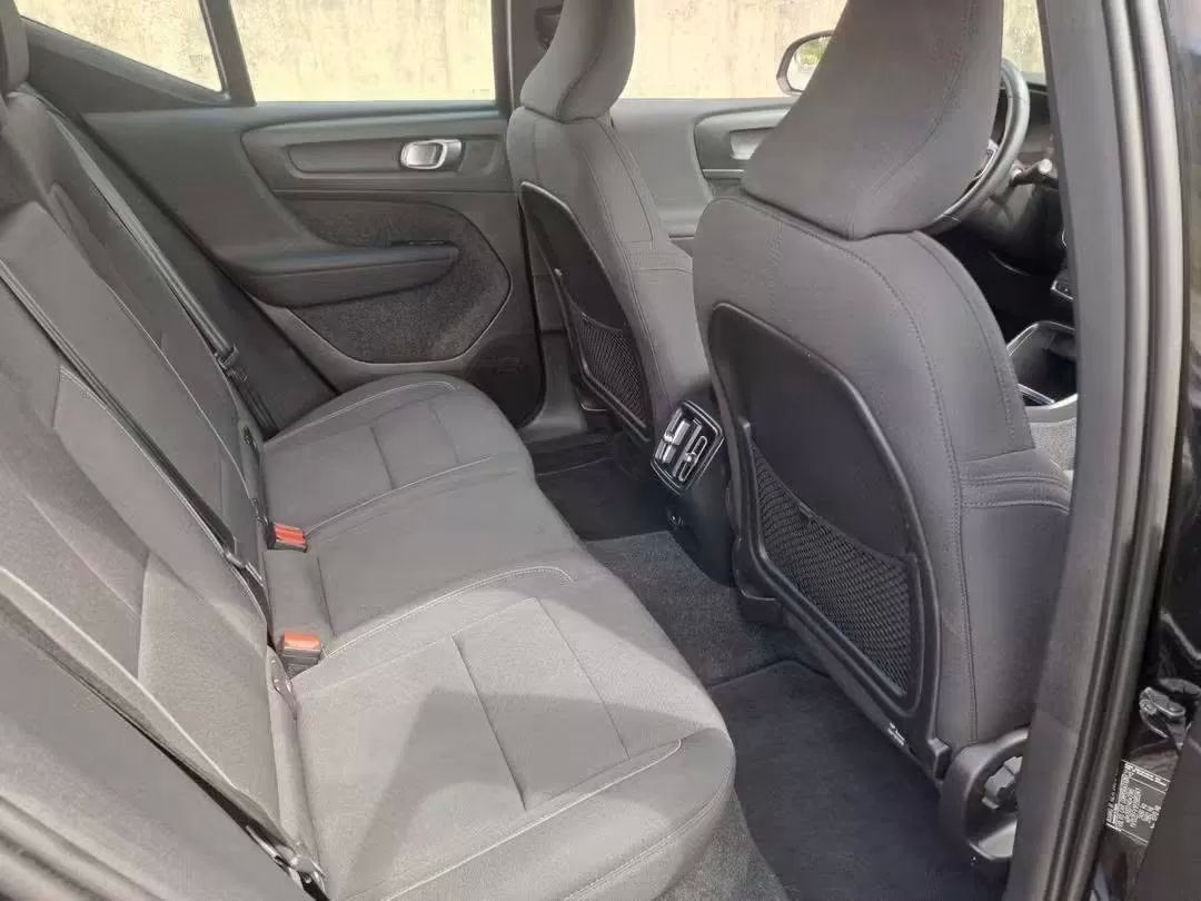 volvo-xc40-2023-eletrico-0cc