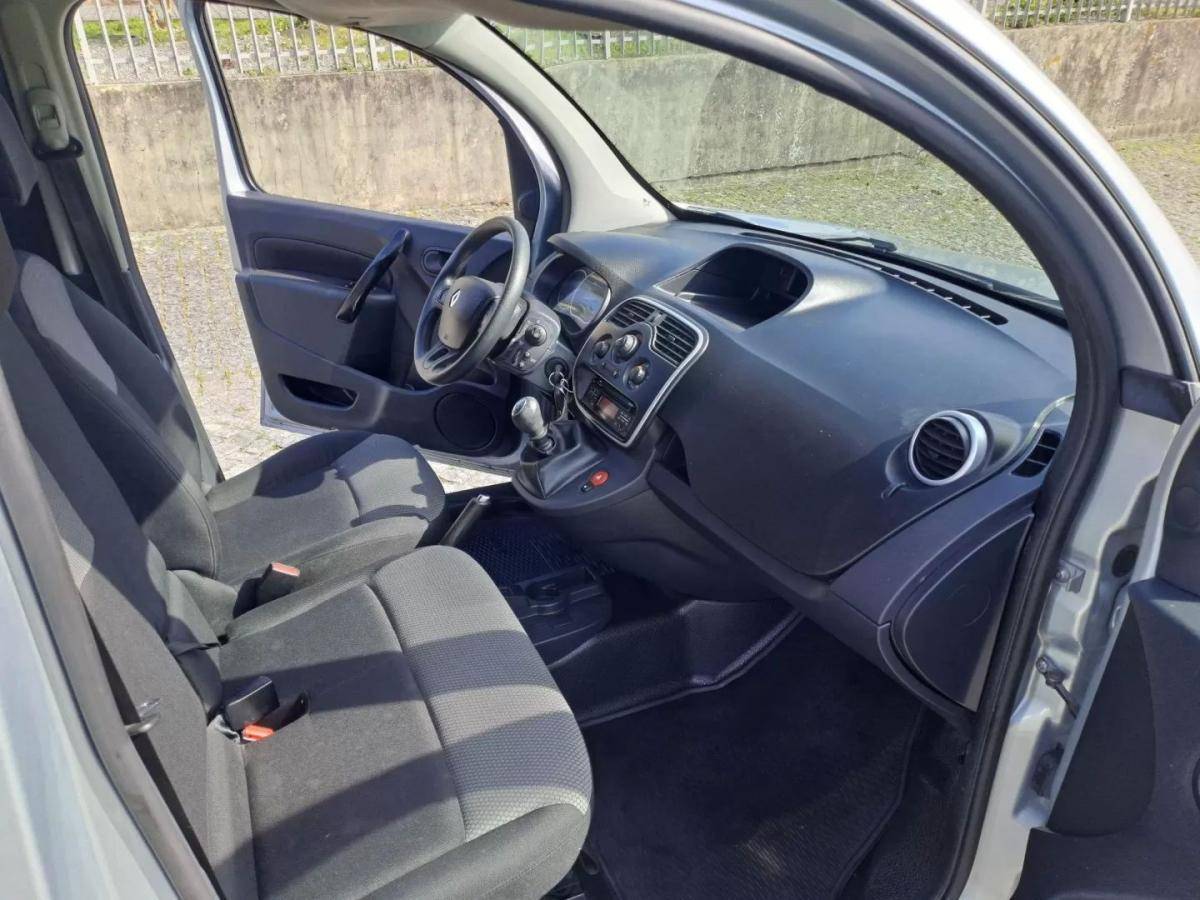 renault-kangoo-2021-diesel-1500cc