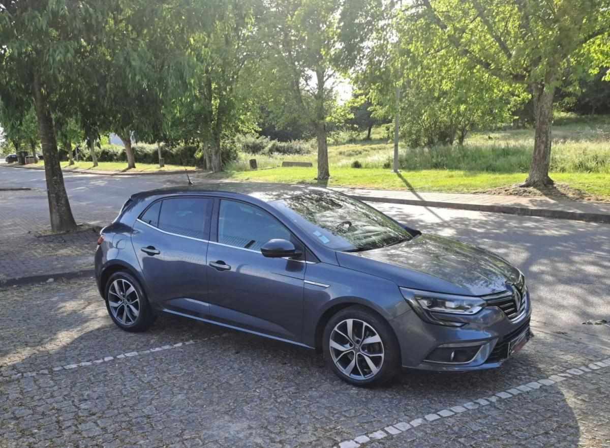 renault-megane-2016-diesel-1598cc