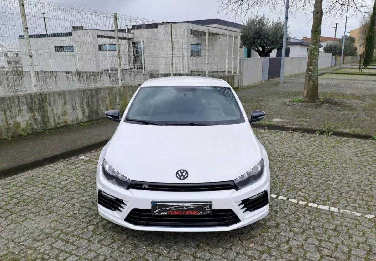 volkswagen-scirocco-2008-gasolina-1984cc