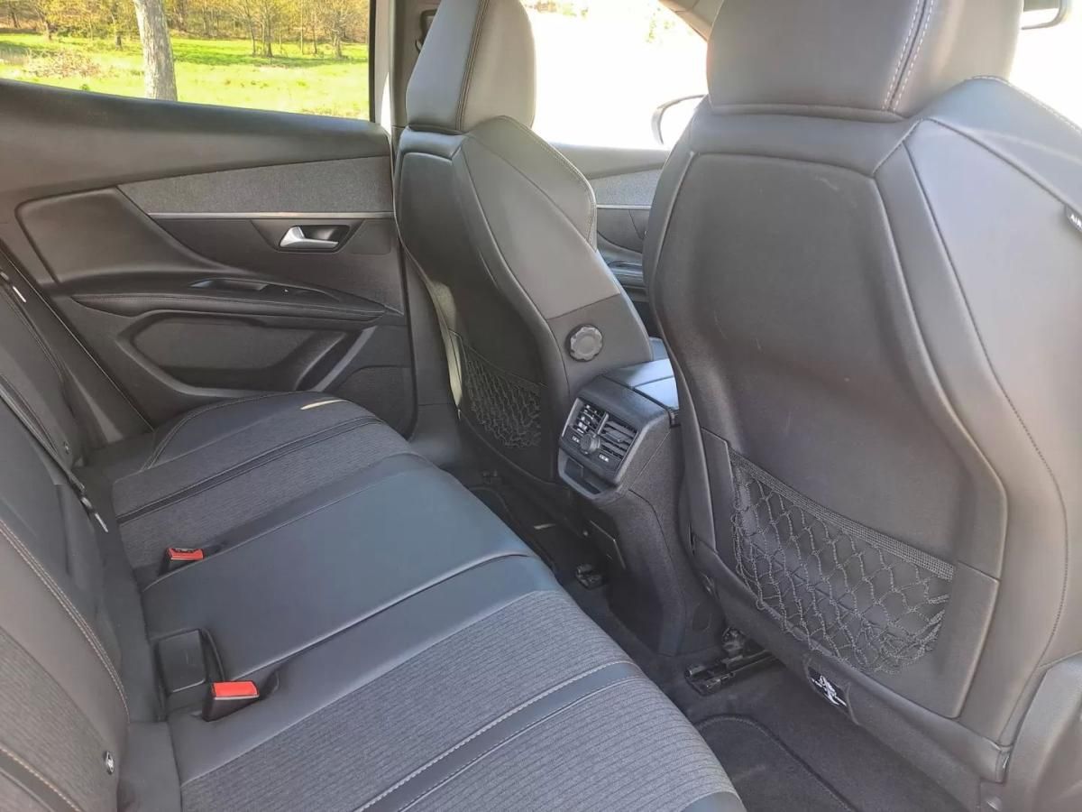 peugeot-3008-2017-diesel-1560cc