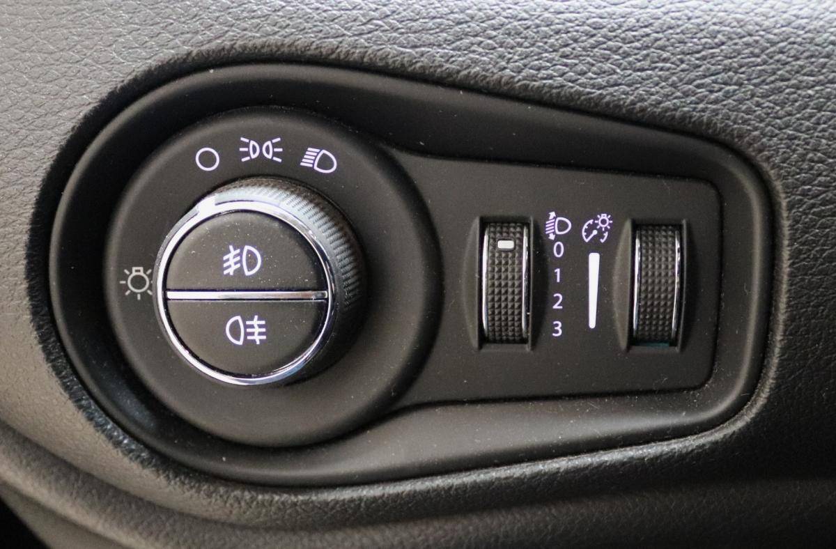 jeep-renegade-2017-diesel-1598cc