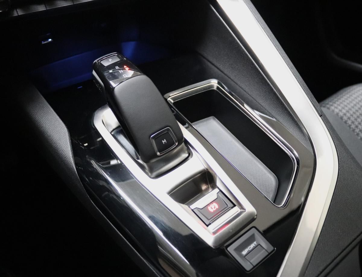 peugeot-3008-2018-diesel-1499cc