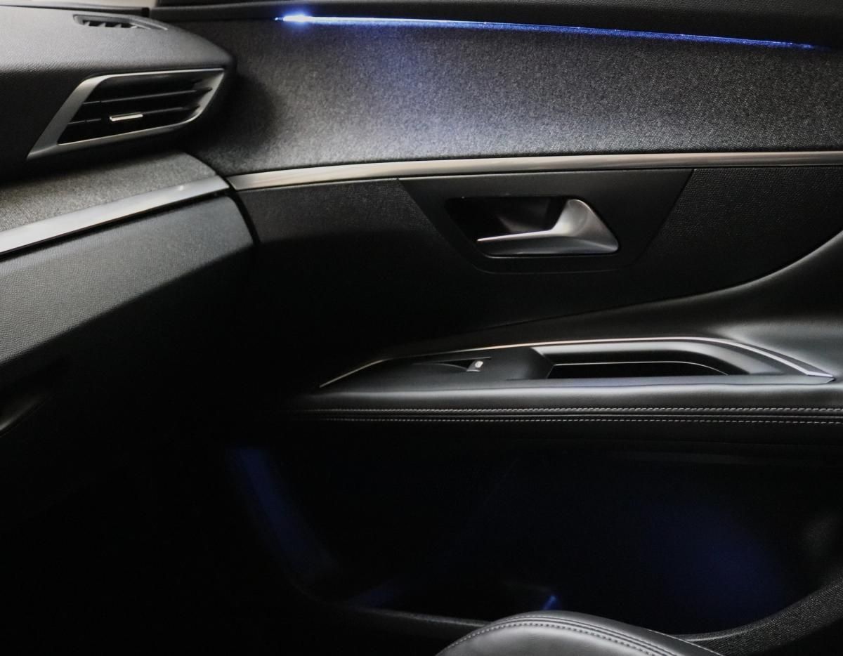 peugeot-3008-2018-diesel-1499cc
