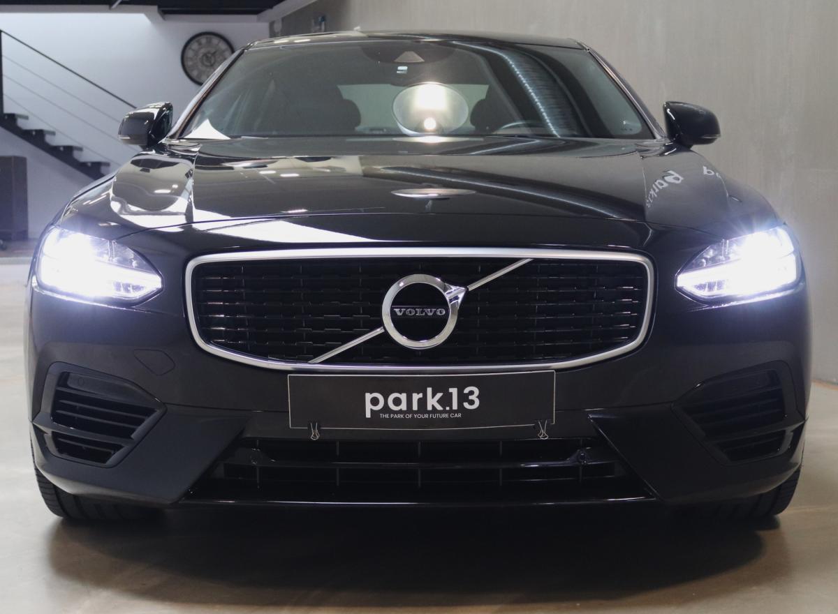 volvo-s90-2019-hibrido-a-gasolina-1969cc