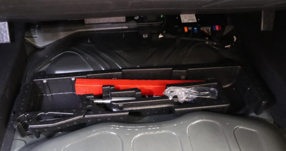 volvo-s90-2019-hibrido-a-gasolina-1969cc