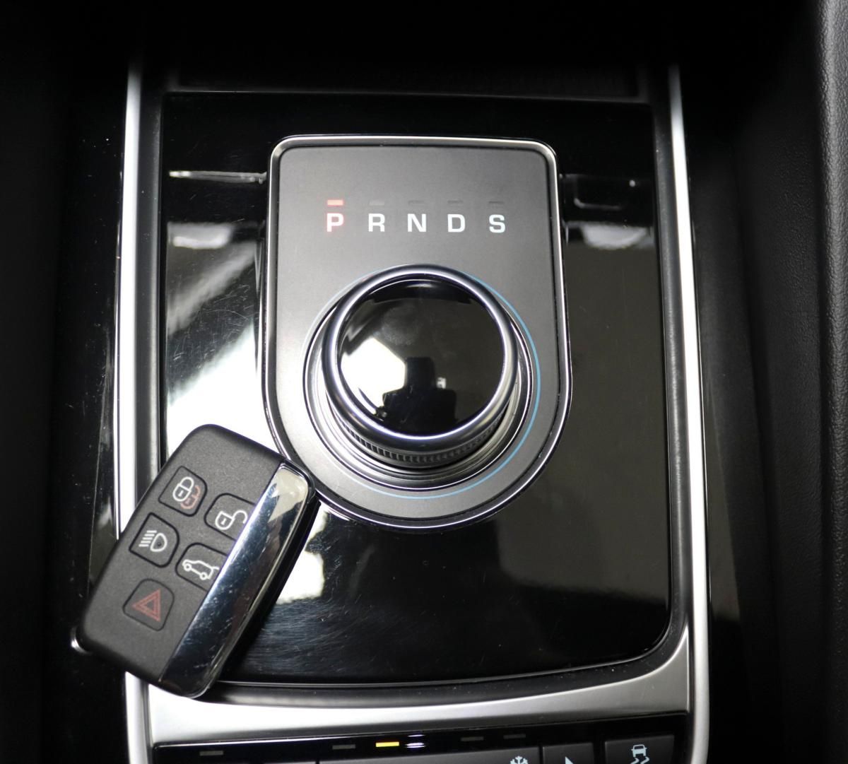 jaguar-f-pace-2020-diesel-1999cc